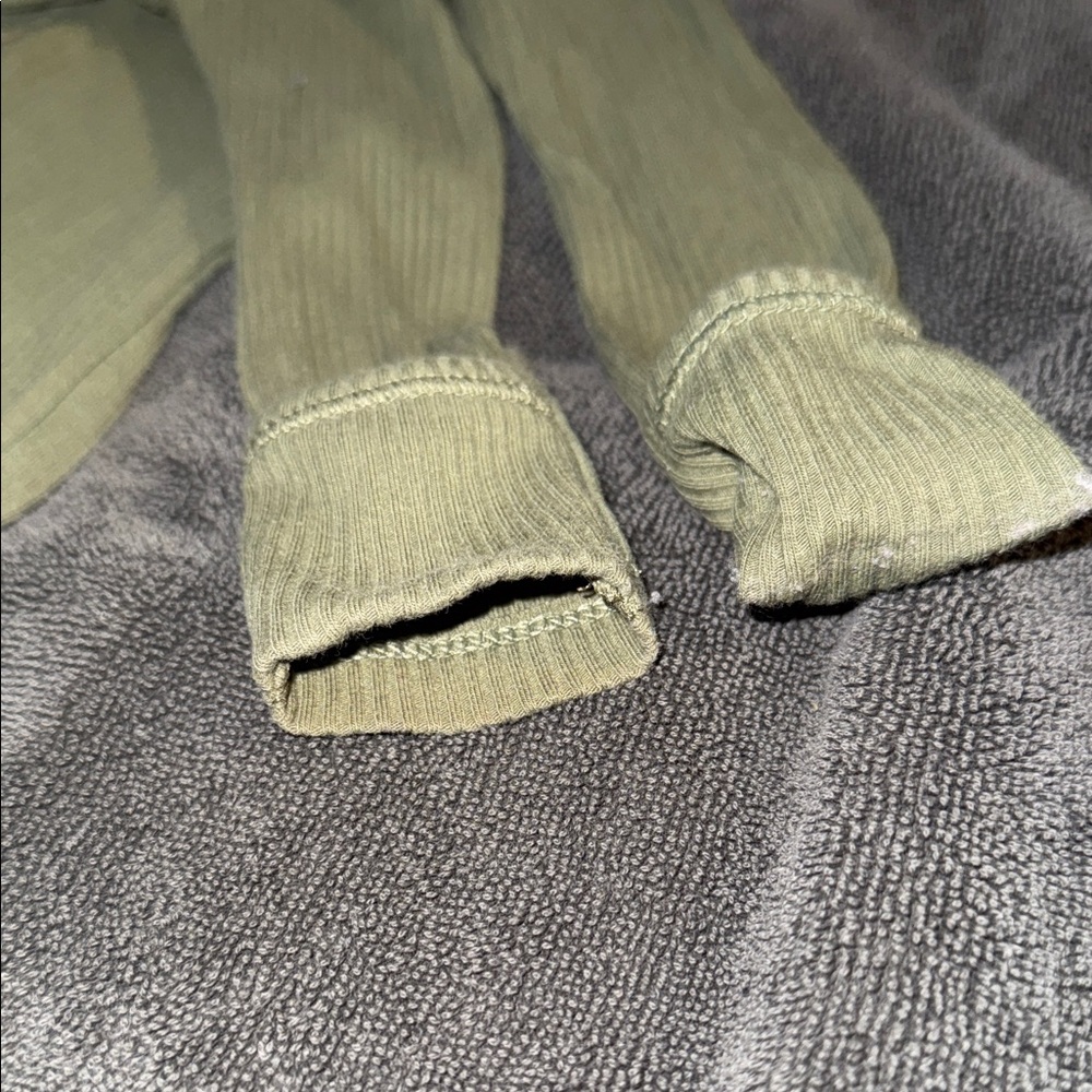 Cozy Kids One Piece Set - Cream and Green - Picture 2 of 6